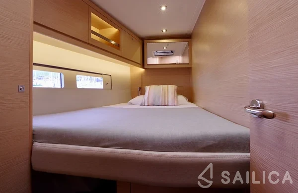 Dufour 530 - Yacht Charter Sailica