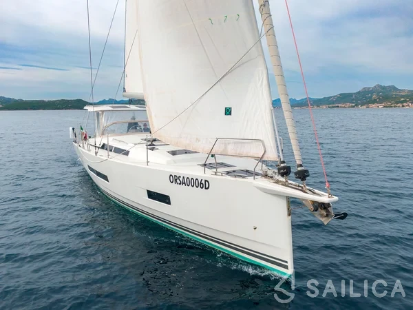 Hanse 460 - Yacht Charter Sailica
