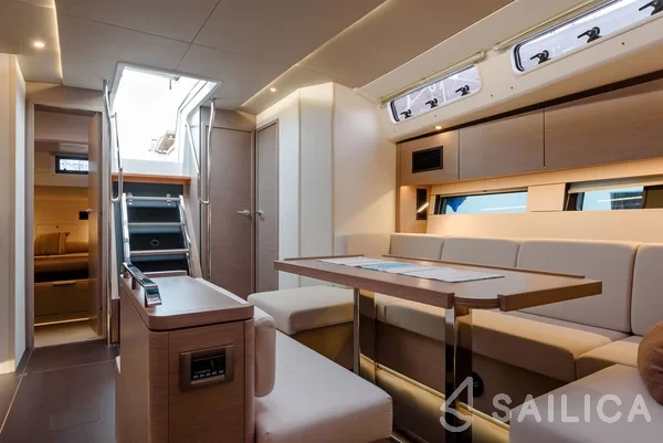 Hanse 460 - Yacht Charter Sailica