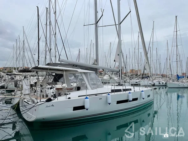 Hanse 460 - Yacht Charter Sailica