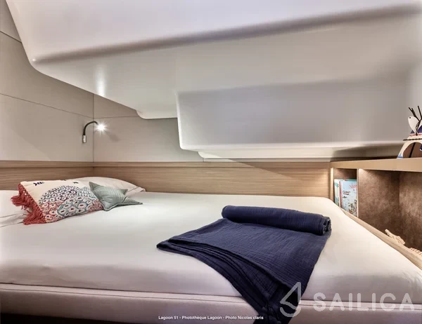 Lagoon 51 - Yacht Charter Sailica
