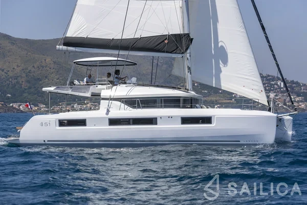 Lagoon 51 - Yacht Charter Sailica