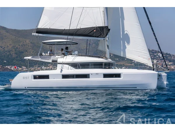 Lagoon 51 - Yacht Charter Sailica