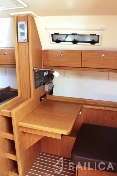 Bavaria 40 Cruiser - Yacht Charter Sailica