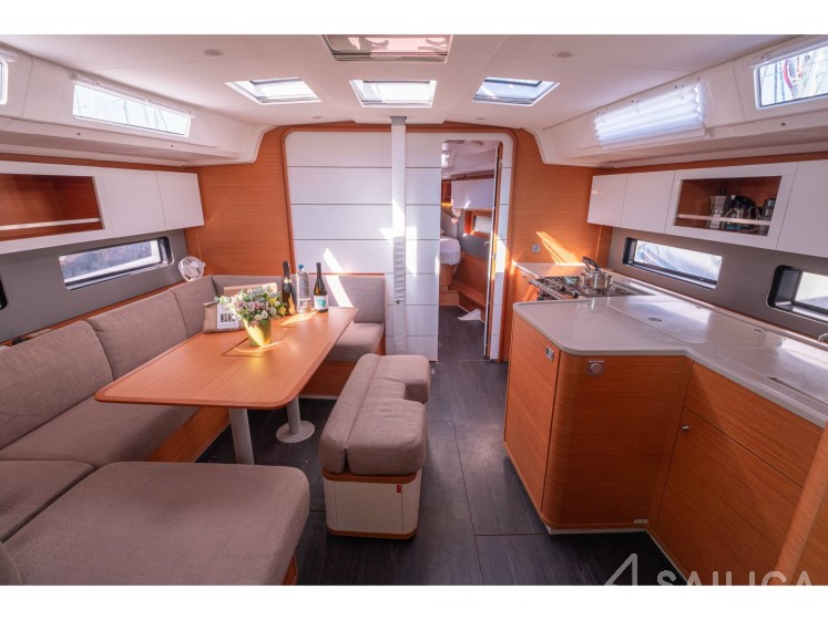 Dufour 41 - Yacht Charter Sailica