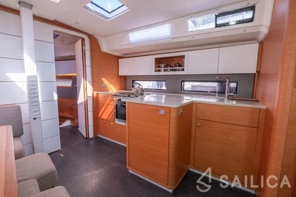 Dufour 41 - Yacht Charter Sailica