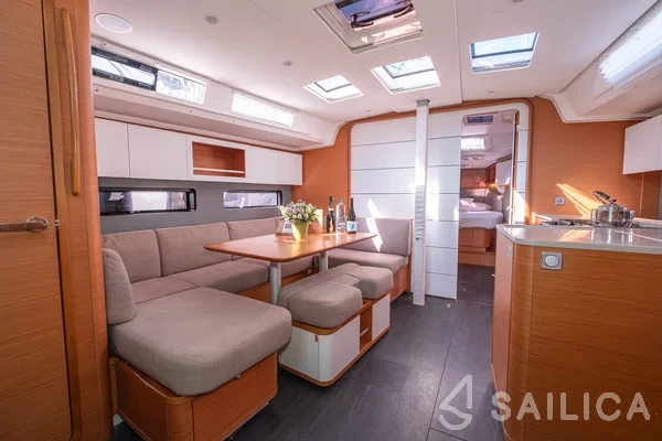 Dufour 41 - Yacht Charter Sailica