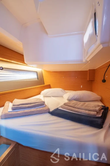 Dufour 41 - Yacht Charter Sailica