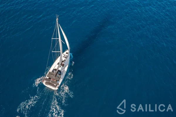 Dufour 41 - Yacht Charter Sailica