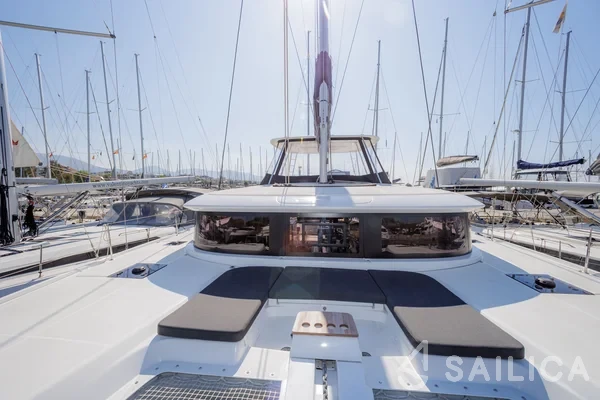 Lagoon 46  - Yacht Charter Sailica