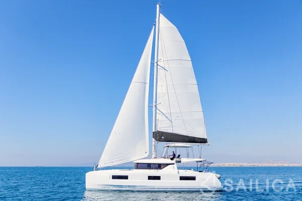 Lagoon 46  - Yacht Charter Sailica