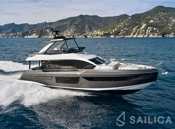 Azimut 68 - Yacht Charter Sailica