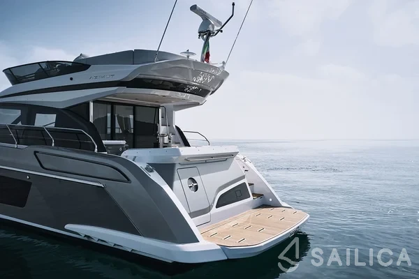 Azimut 53 - Yacht Charter Sailica