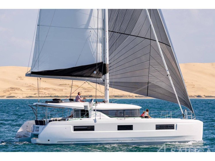 Lagoon 46  - Yacht Charter Sailica