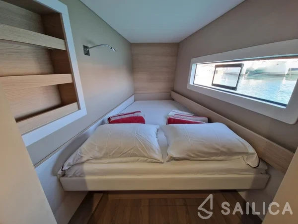 Aventura 37 - Yacht Charter Sailica