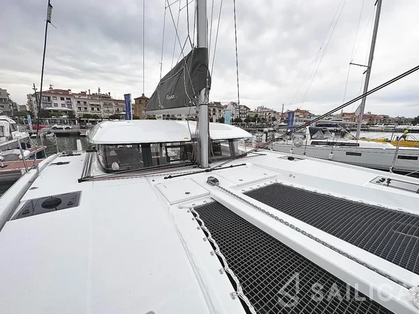 Excess 11 - Yacht Charter Sailica