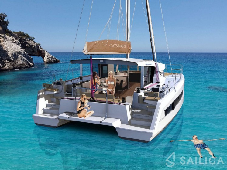 Bali Catsmart - Yacht Charter Sailica