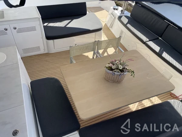 Lagoon 46  - Yacht Charter Sailica