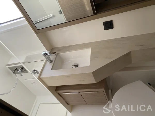 Lagoon 46  - Yacht Charter Sailica