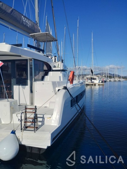 Bali Catspace - Yacht Charter Sailica