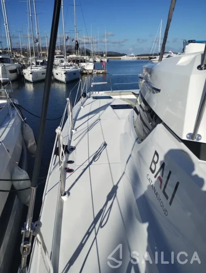 Bali Catspace - Yacht Charter Sailica