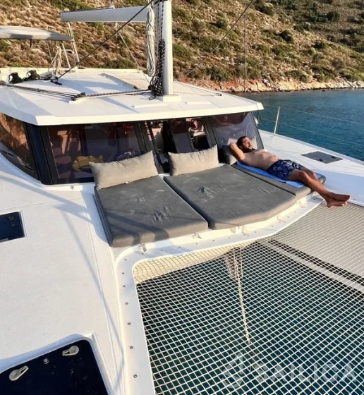 Lucia 40 - Yacht Charter Sailica