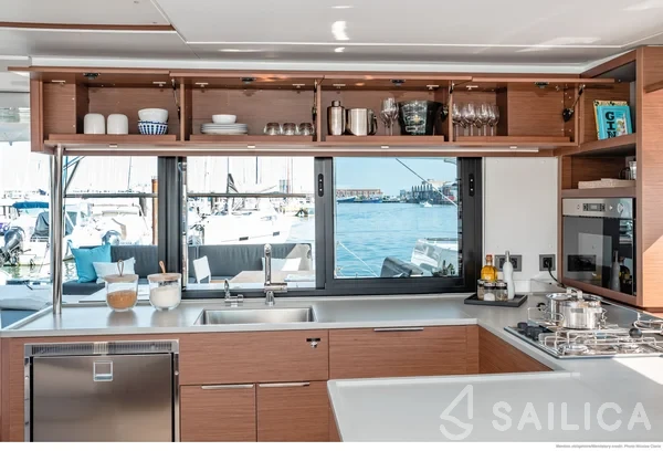 Lagoon 46  - Photo #14 Lagoon 46  - Yacht Charter Sailica