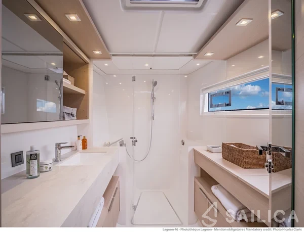 Lagoon 46  - Photo #17 Lagoon 46  - Yacht Charter Sailica