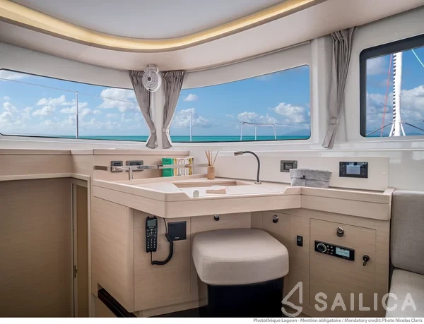 Lagoon 46  - Photo #18 Lagoon 46  - Yacht Charter Sailica