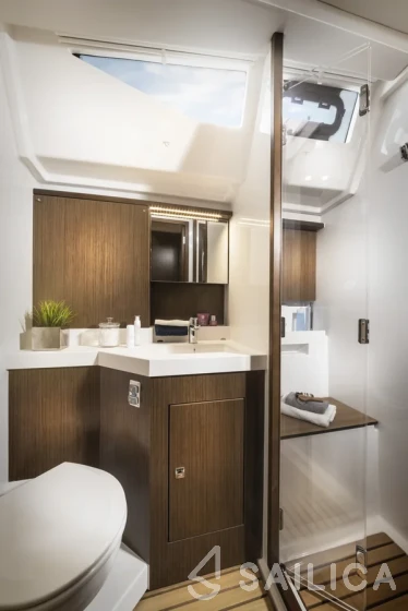 Bavaria C57 - Yacht Charter Sailica