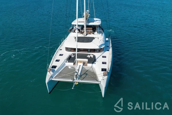 Lagoon 55 - Yacht Charter Sailica