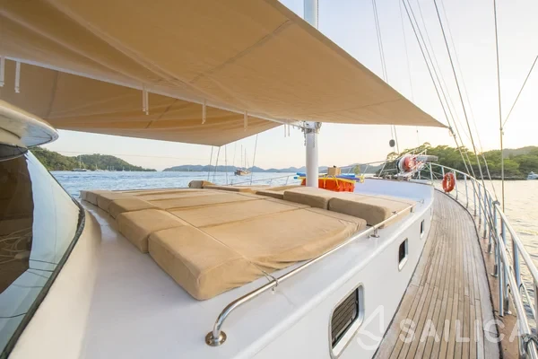 Gulet - Yacht Charter Sailica