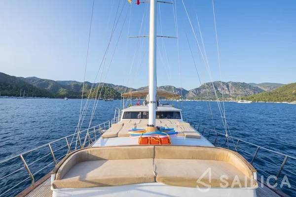 Gulet - Yacht Charter Sailica
