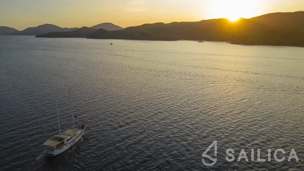 Gulet - Yacht Charter Sailica