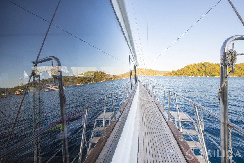 Gulet - Yacht Charter Sailica