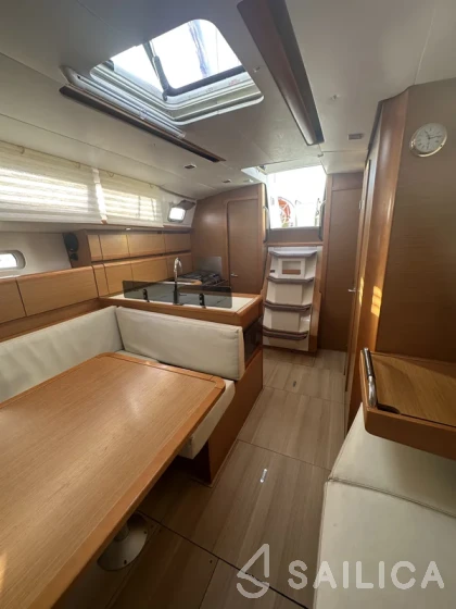 Sun Odyssey 37 - Yacht Charter Sailica