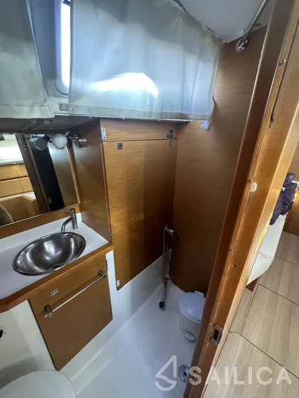 Sun Odyssey 37 - Yacht Charter Sailica