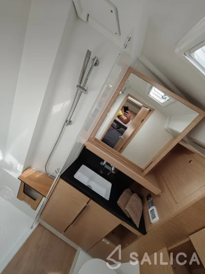Hanse 460 - Yacht Charter Sailica