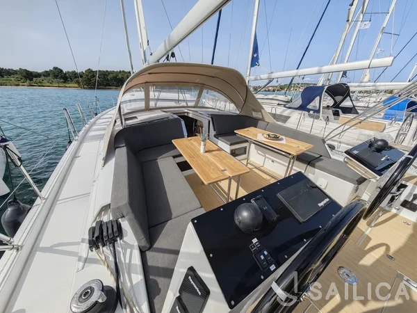 Hanse 460 - Yacht Charter Sailica