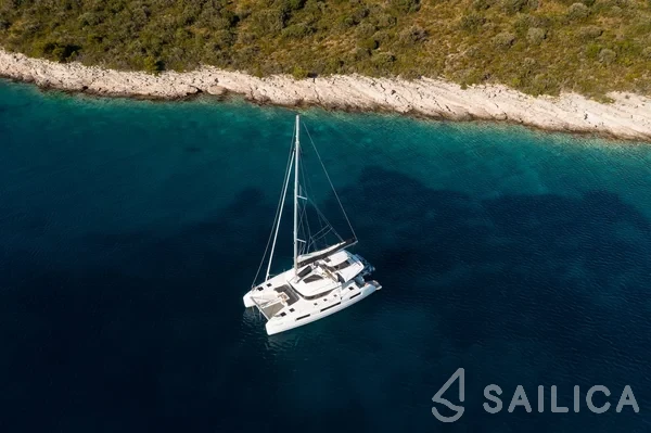 Lagoon 51 - Yacht Charter Sailica