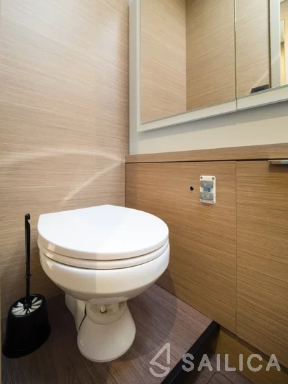 Lagoon 51 - Yacht Charter Sailica