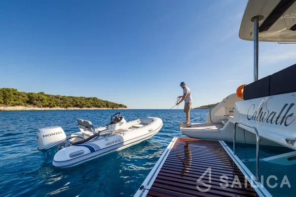 Lagoon 51 - Yacht Charter Sailica
