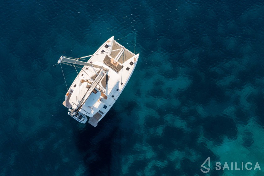 Lagoon 51 - Yacht Charter Sailica
