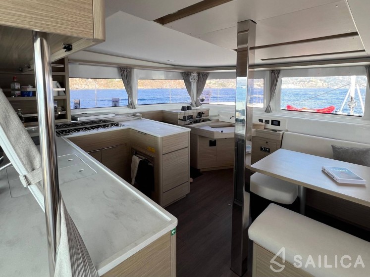 Lagoon 46  - Yacht Charter Sailica