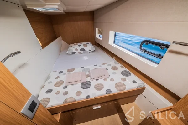 Bali Catsmart - Yacht Charter Sailica