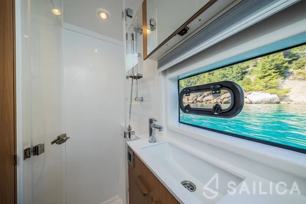 Bali Catsmart - Yacht Charter Sailica