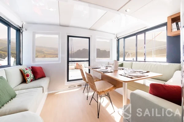 Bali Catsmart - Yacht Charter Sailica