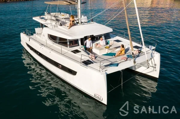 Bali 4.6 - Yacht Charter Sailica