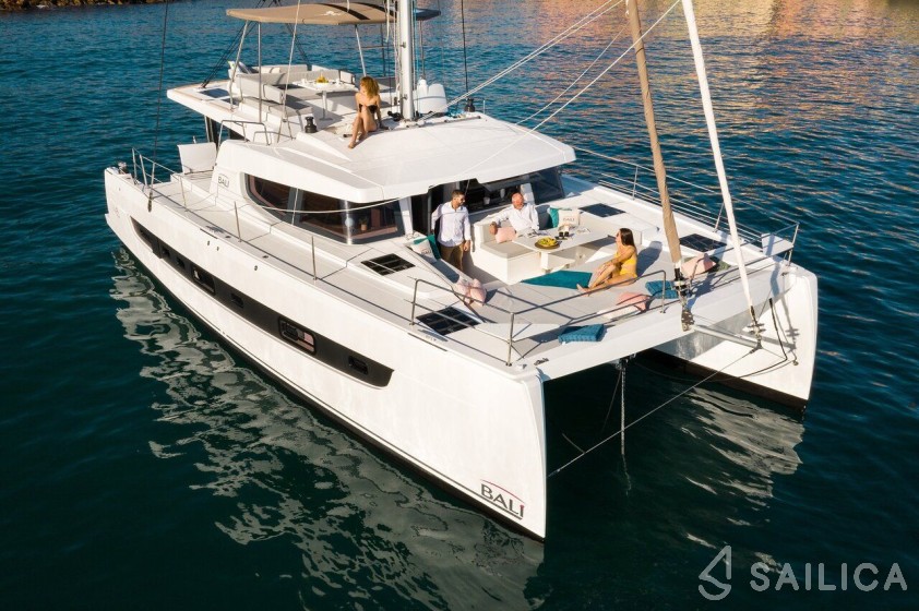 Bali 4.6 - Yacht Charter Sailica