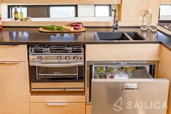 Hanse 460 - Yacht Charter Sailica